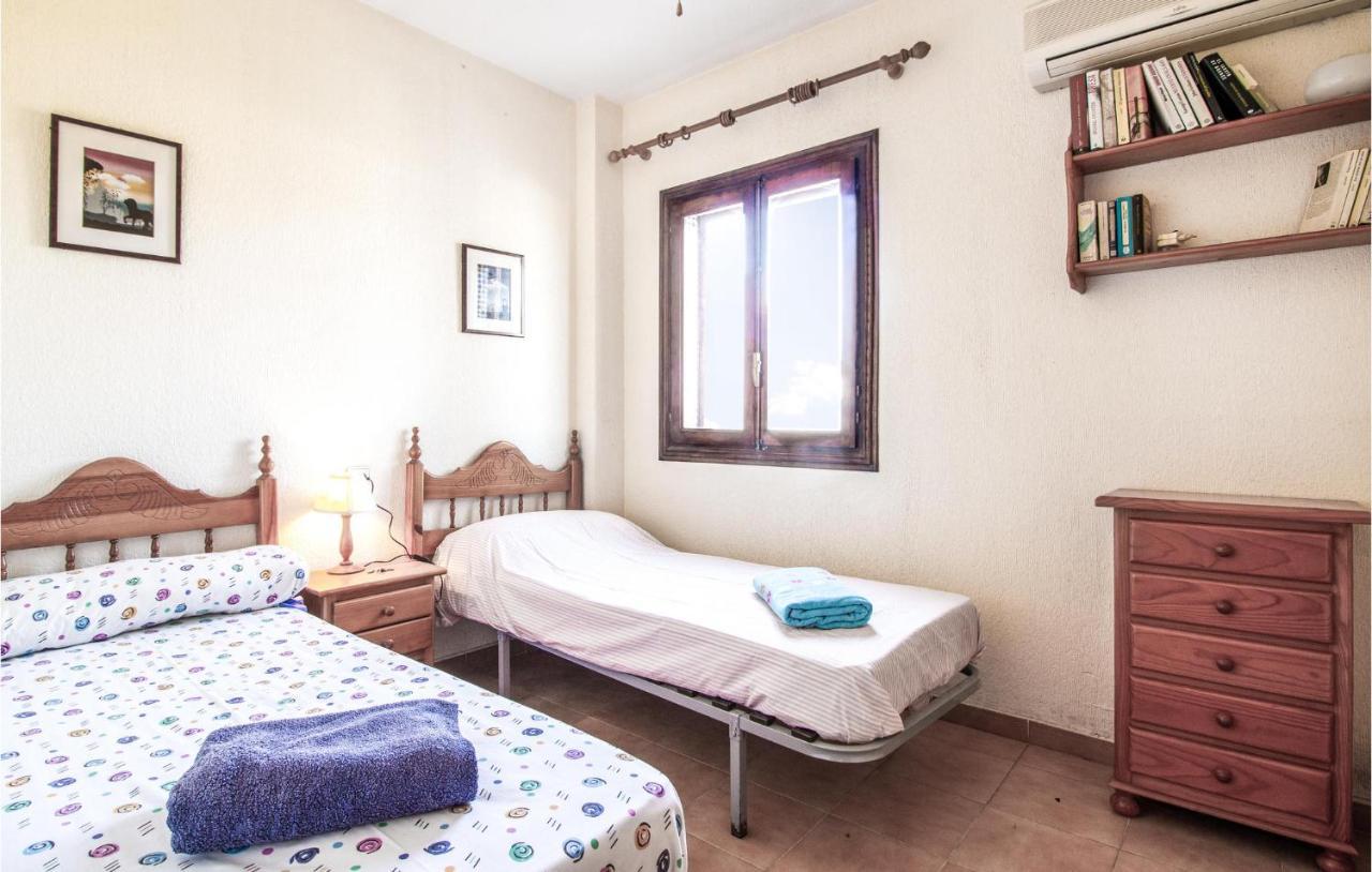 Lovely Home In Santa Pola With Kitchen ภายนอก รูปภาพ